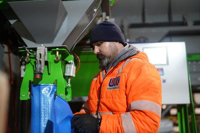 UK Sandbags Contract Bagging Services
